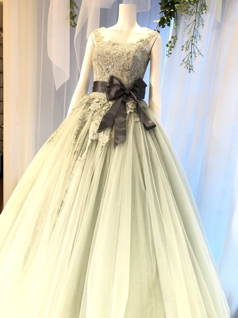 アレンジは自由自在 リボンの結び方 モード マリエの新着 キャンペーン情報